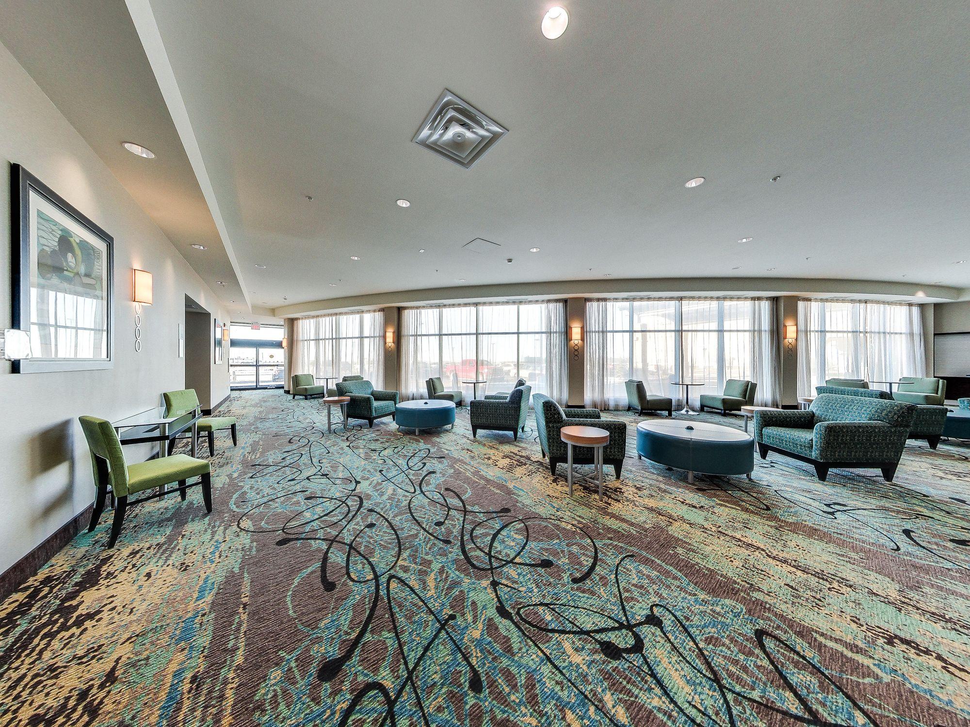 ניסקו Holiday Inn Hotel & Suites Edmonton Airport Conference Centre By Ihg מראה חיצוני תמונה