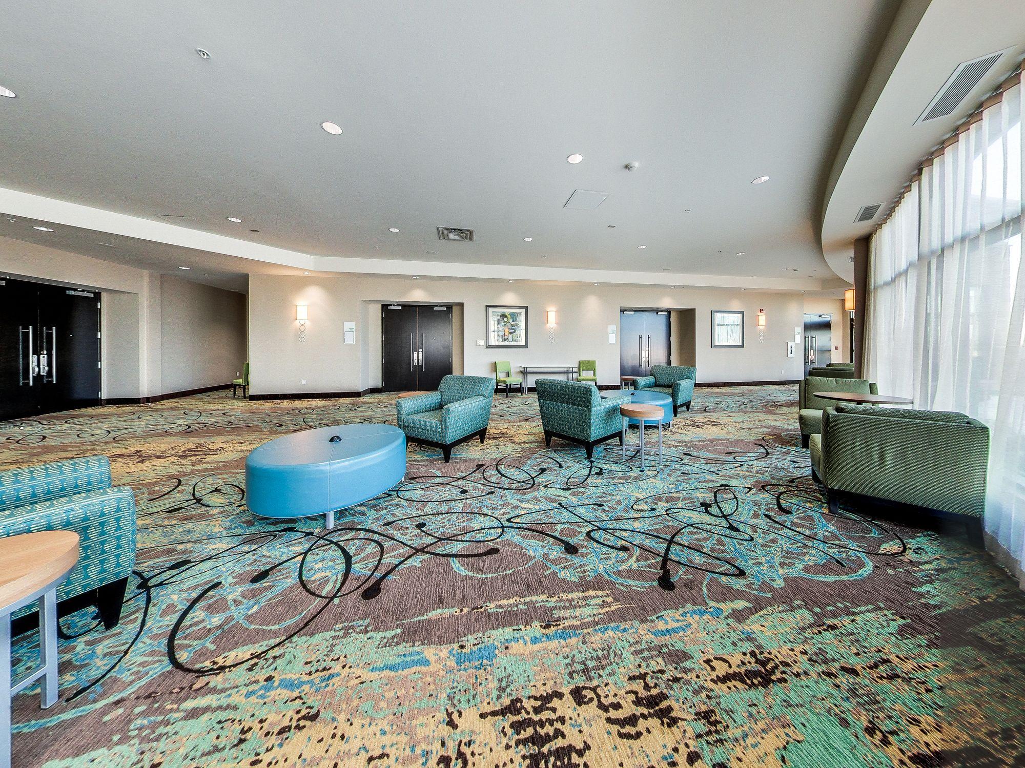 ניסקו Holiday Inn Hotel & Suites Edmonton Airport Conference Centre By Ihg מראה חיצוני תמונה