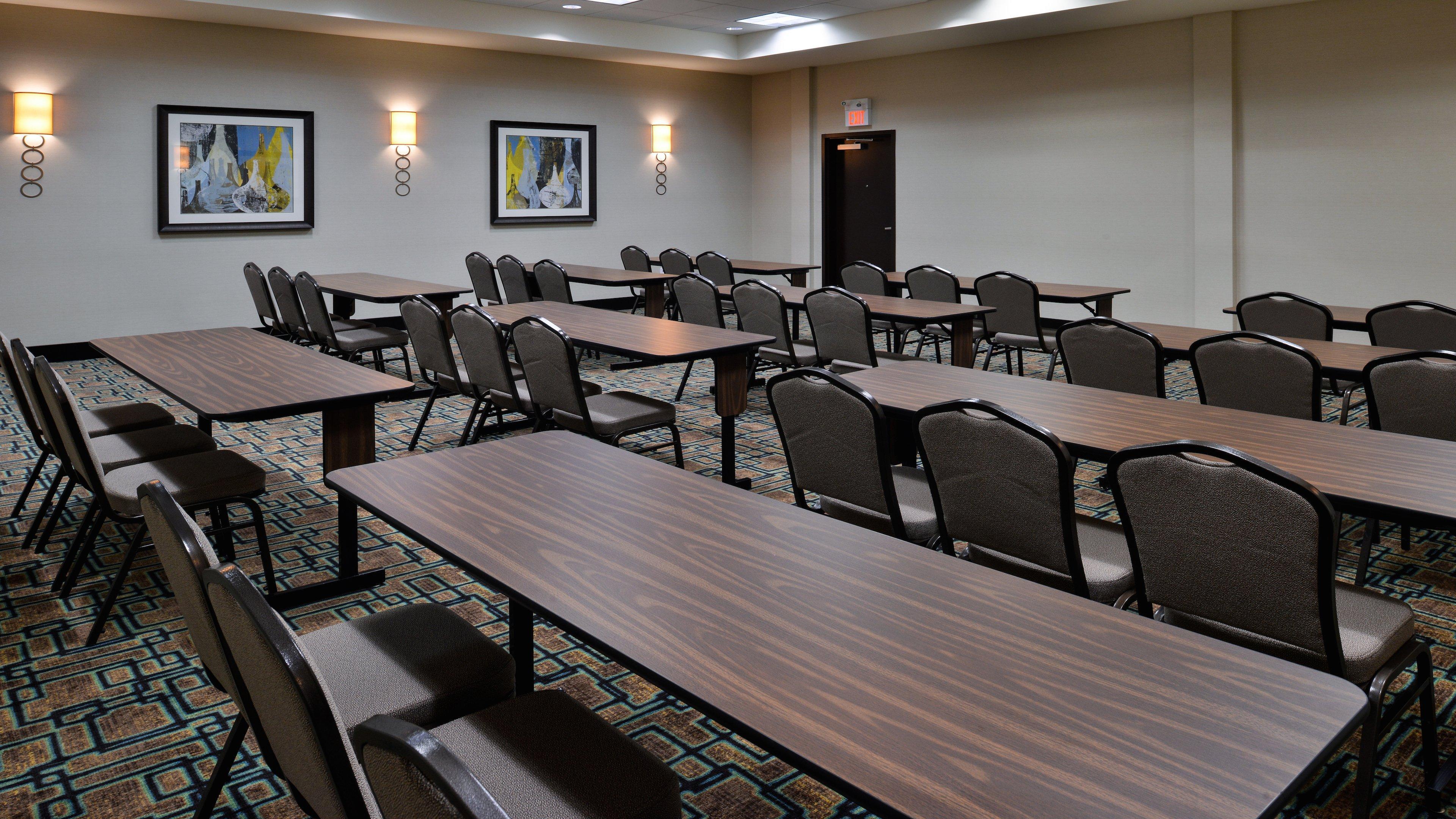 ניסקו Holiday Inn Hotel & Suites Edmonton Airport Conference Centre By Ihg מראה חיצוני תמונה