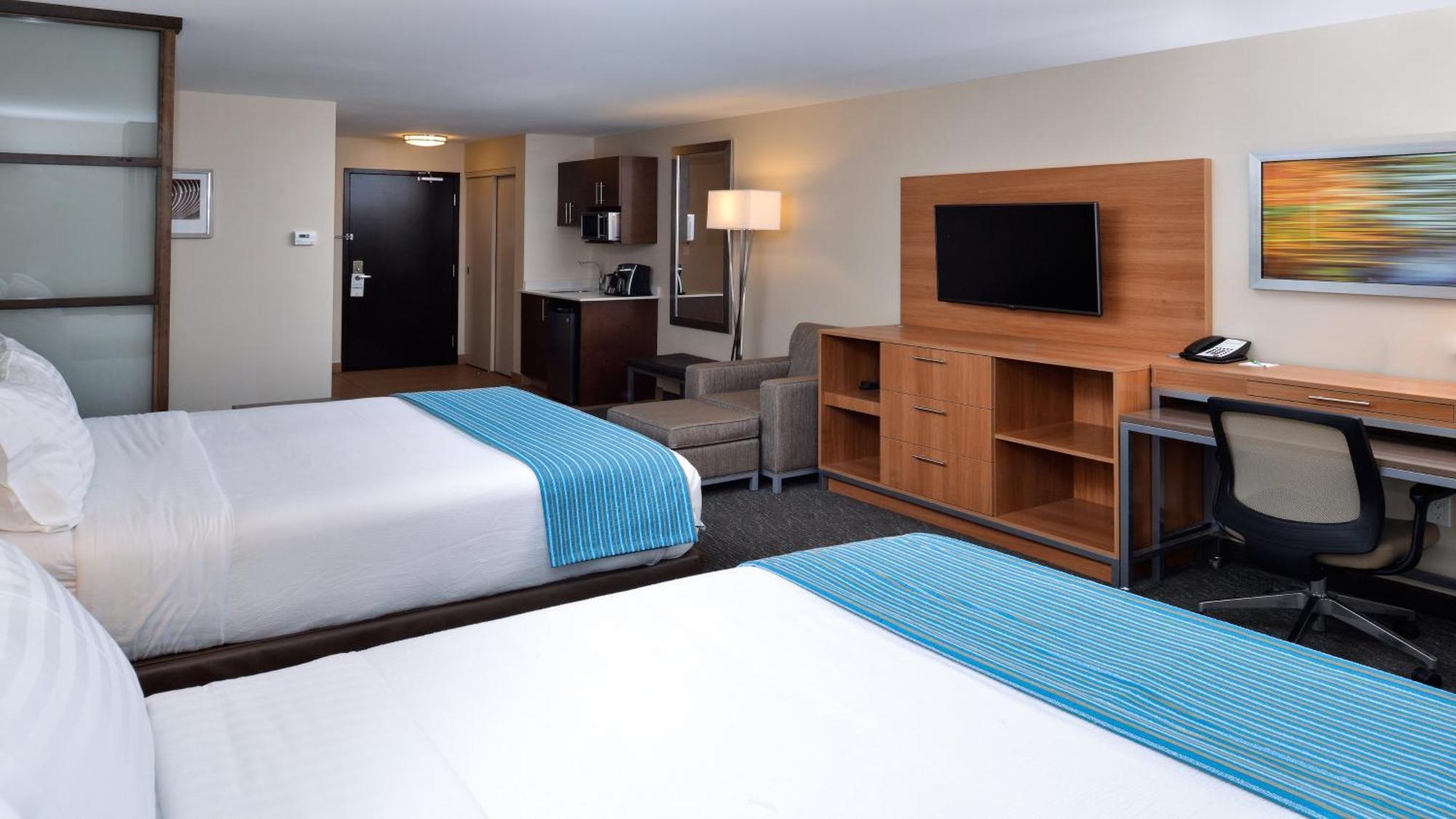 ניסקו Holiday Inn Hotel & Suites Edmonton Airport Conference Centre By Ihg מראה חיצוני תמונה